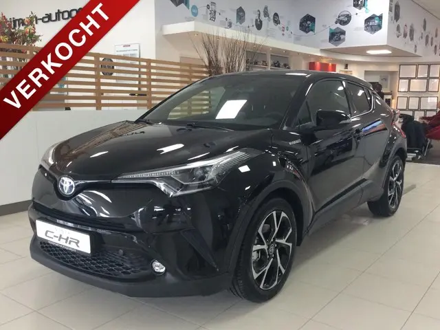 Toyota C-Hr 1.8 Hybrid 122pk CVT Style Ultimate - zwart
