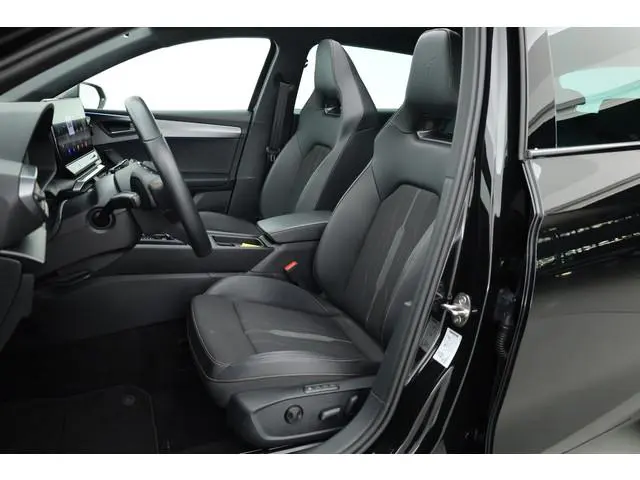 CUPRA Leon Sportstourer 1.4 e-Hybrid Business | Rijklaar! | Pano | SOH 96% | Camera | Adapt. Cruise...