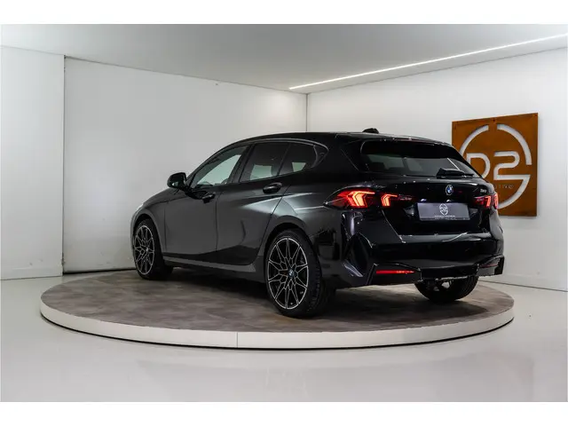 BMW 1-serie 120 Sport Premium 157PK | Facelift | Laser | Carplay | Comfort | Fabrieksgarantie