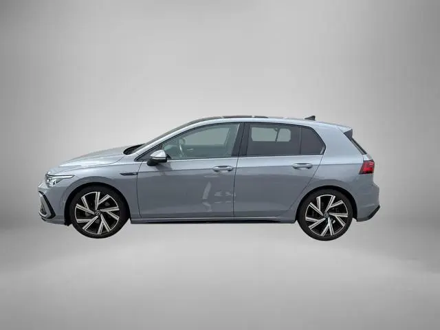 Volkswagen Golf 1.5 eTSI 150pk DSG R-Line Business+ · Panoramadak · Harman Kardon Audio ·  Camera ·...