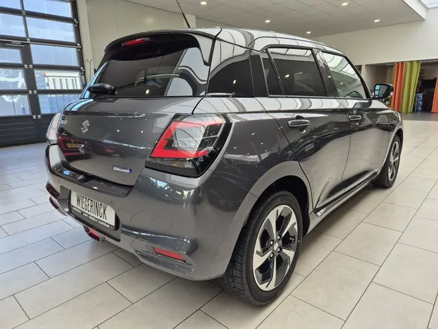 Suzuki Swift 1.2 Style Smart Hybride [ 10JAAR GARANTIE I CARPLAY | ACC