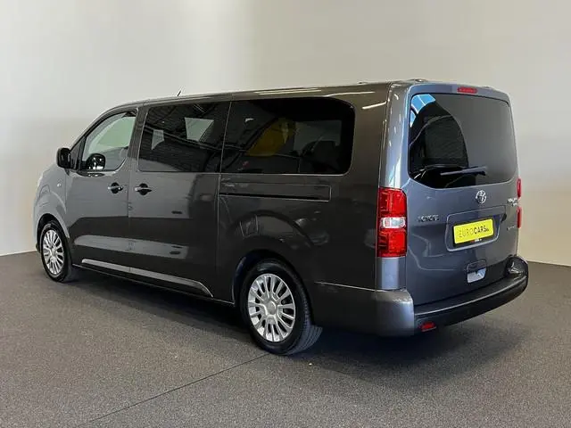 Toyota pro-ace