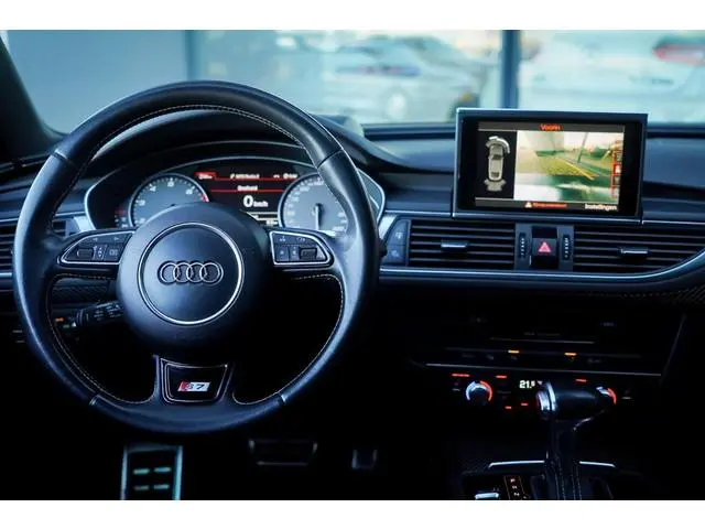 Audi S7