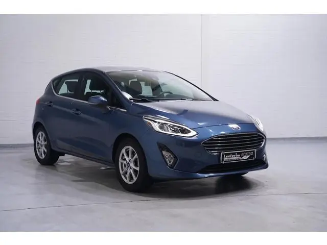 Ford Fiesta 1.0 EcoBoost Titanium Ford Fiesta 1.0 EcoBoost Hybrid Titanium Navi Clima PDC Apple Carp...