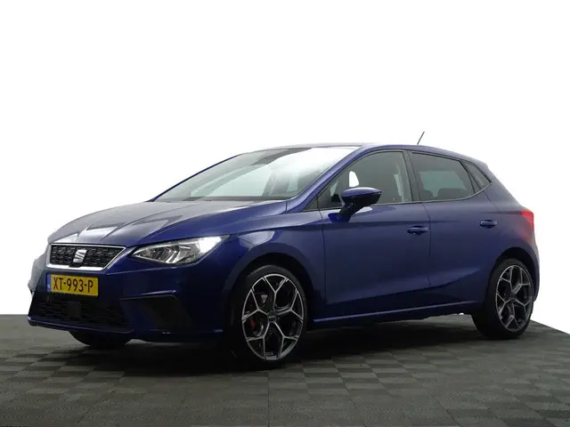 SEAT Ibiza 1.0 TSI Sport Business Intense- Carplay, Android Auto, Camera, Virtual Cockpit, Privacy G...