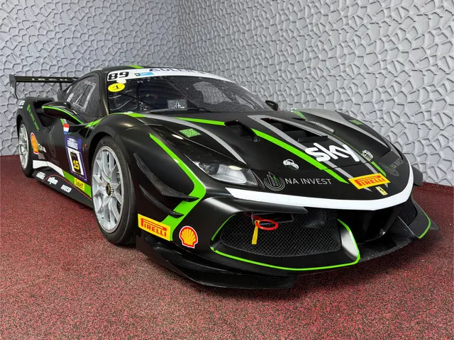 Ferrari 488