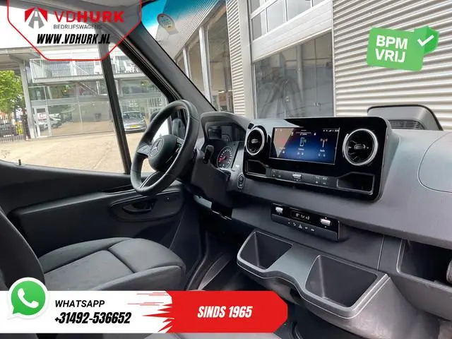 Mercedes-Benz Sprinter 317 CDI Aut. L2H2 LED/ Stoelverw./ Gev.Stoel/ 270Gr.Deuren/ Navi/ Camera/ Cru...