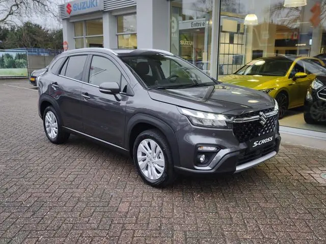 Suzuki S-Cross