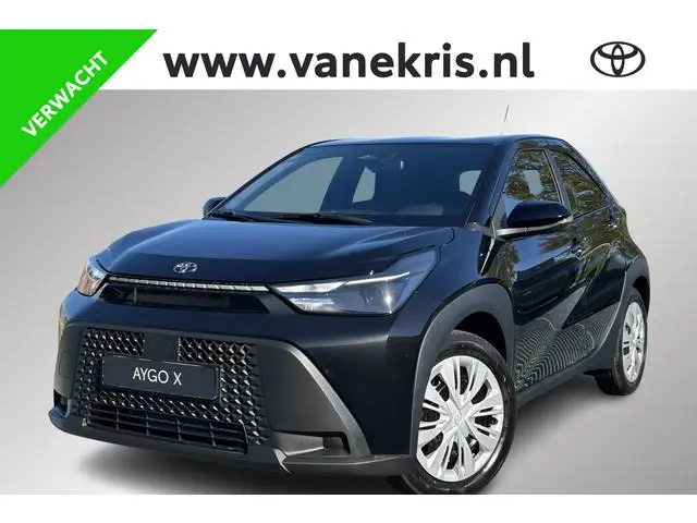 Toyota Aygo X Hybrid 115 play, Nieuw en in juni leverbaar met €1.500,- inruilpremie!!