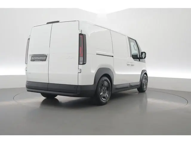Kia PV5