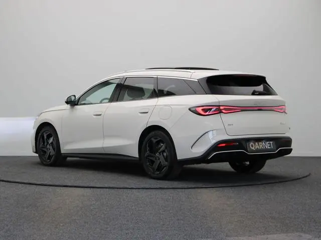 BYD SEAL 6 Touring 1.5 DM-i Comfort | 19 kWh | Panoramadak | tot 1350km Actieradius | Stoelverwarmin...