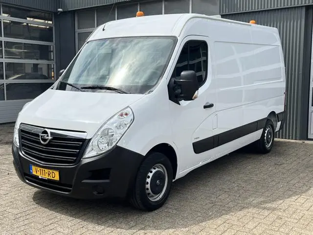 Opel Movano 2.3 CDTI BiTurbo L2H2 Airco Cruise controle Omvormer Kastinrichting Telefoon voorbereidi...