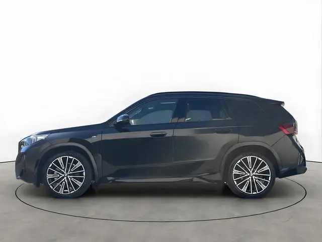 BMW X1 xDrive23i 218PK M-Sport Individual Pano Head-UP Harman-Kardon 360 Camera