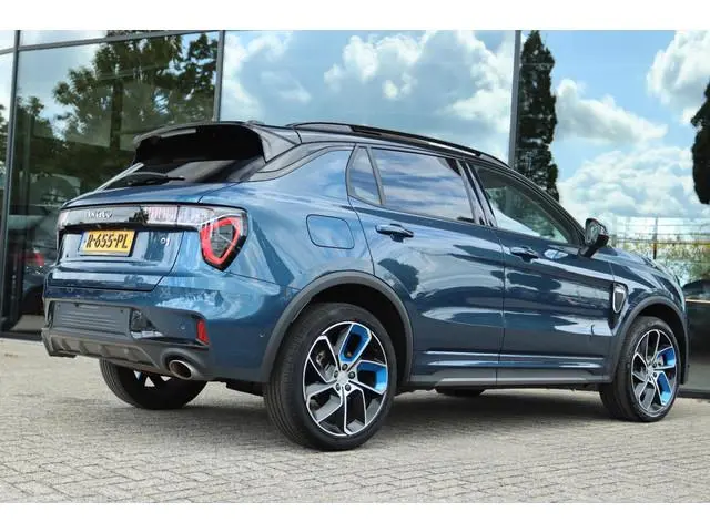 Lynk & Co 01 1.5 | PANO | 360 CAMERA | INFINITY SOUND | CARPLAY | FULL LED | KEY-LESS