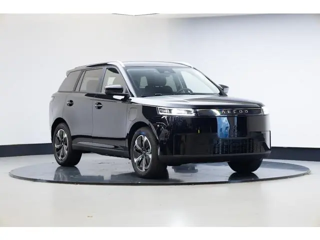 Jaecoo 5 EV Exclusive 61 kWh | Carbon Crystal Black Pearl | NL Auto | Rijklaar | 7 jr garantie |