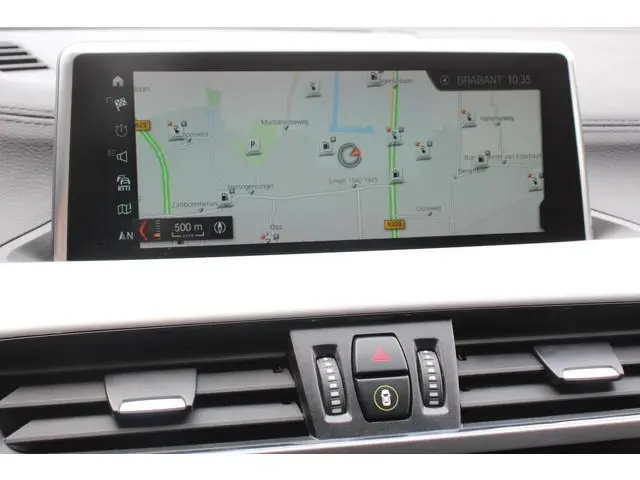 BMW X1 xDrive25e M-Sport PHEV 221pk Shadow Line Climate Control Cruise Control Camera Parkeer sensor...