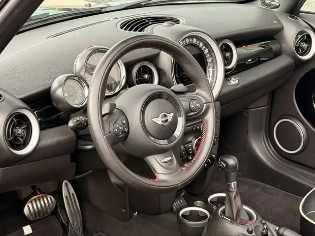 MINI Cabrio 1.6 John Cooper Works Chili | Leder | Harman / Kardon | Cruise | Stoelverwarming |
