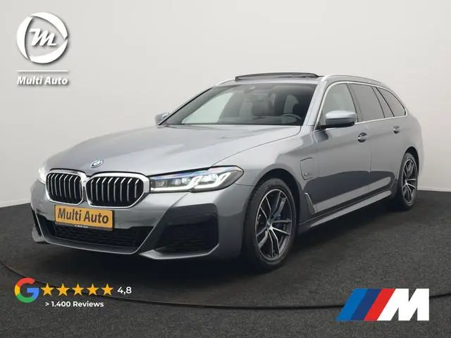 BMW 5-serie Touring 530e xDrive M Sport PHEV 293pk Dealer O.H. | Panodak | Head Up | Laser LED | 360...