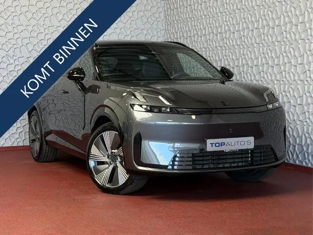 Lynk & Co 08 Lynk & Co 08 MORE 2026 PHEV AKTIE €11.000.- ONDER NW PRIJS 200KM ELEK. PANO MATRIX LED...