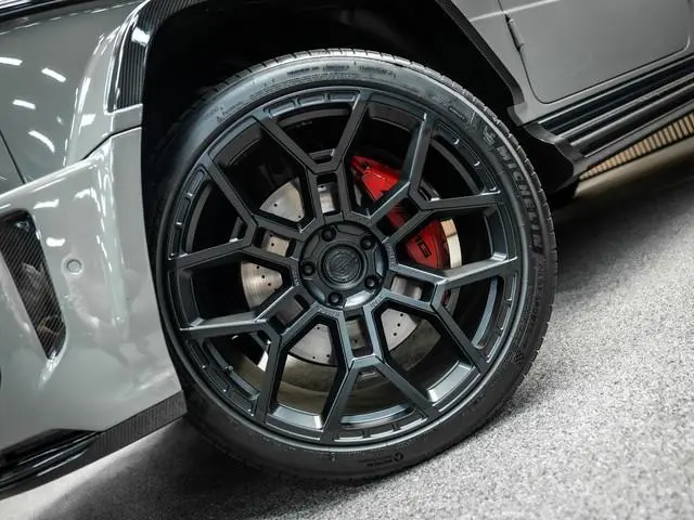 Mercedes-Benz G-klasse 63 Urban Wide Track, Akra, 24" Forged wheels UNIEK!!!