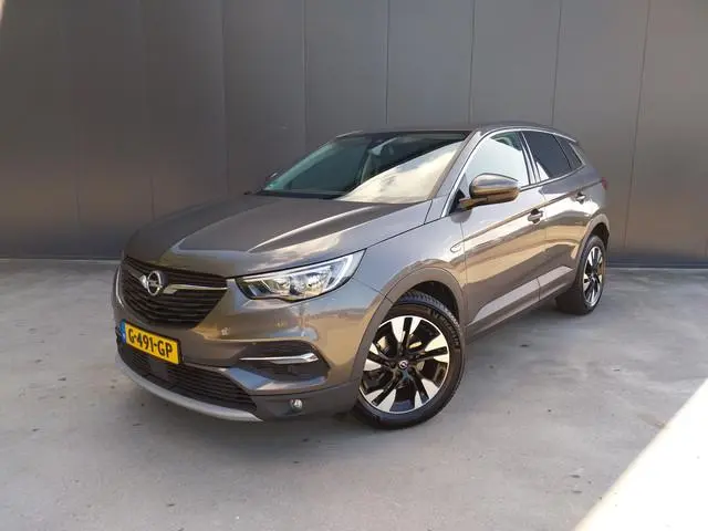 Opel Grandland 1.2 Turbo 131 PK Ultimate AUTOMAAT HALF LEER LED NAVI CRUISE ECC