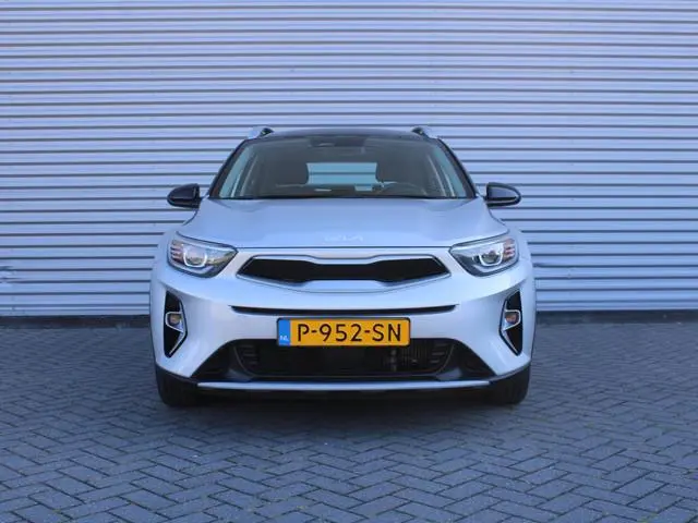 Kia Stonic 1.0 T-GDi MHEV DynamicLine | Navi | Clima | Cruise | Camera | 15" LM | Parkeersensor acht...