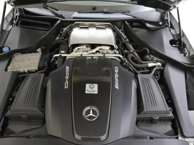 Mercedes-Benz AMG GT 4.0 S / NL Auto/ Perf. Stoelen/ Carbon int+ext/ Panoramadak/ Burmester/ Memory