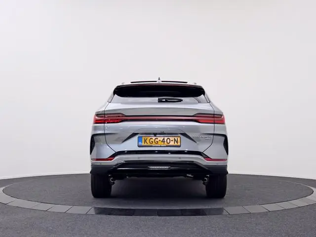 BYD SEAL U