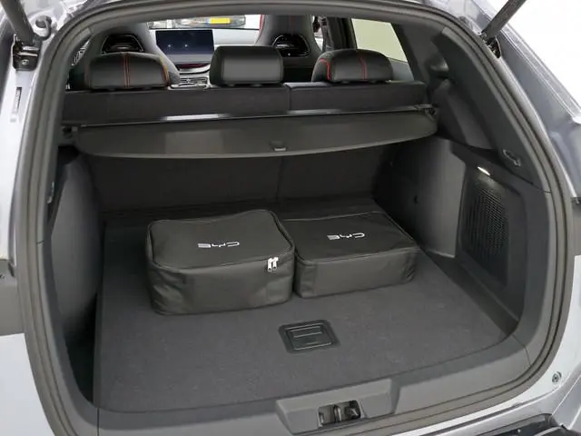 BYD SEAL U