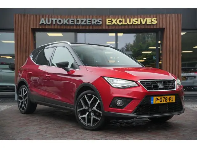 SEAT Arona 1.0 TSI Xcellence Business Intense