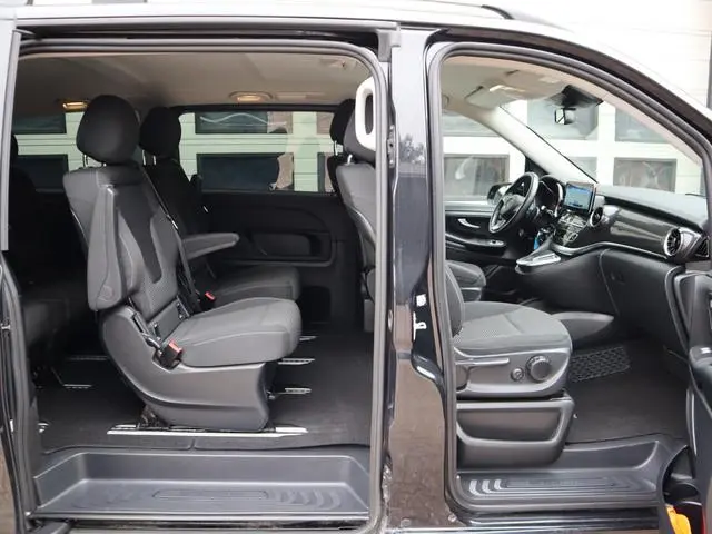 Mercedes-Benz EQV 300 90 kWh L2 - 7 Pers - 360 camera - ACC - incl. TAXI Pakket