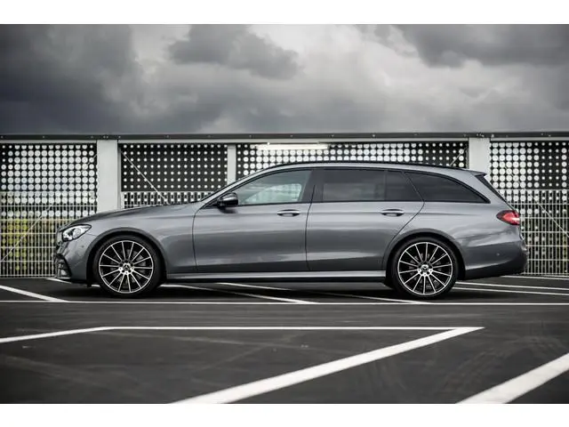Mercedes-Benz E-klasse Estate 200 Business Solution AMG | Panorama |