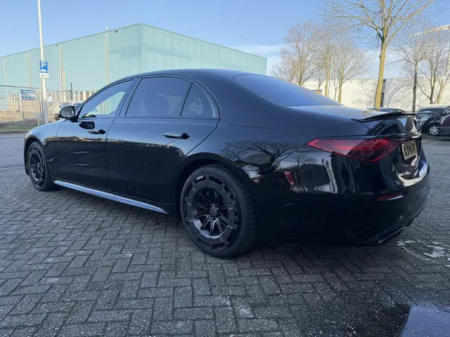 Mercedes-Benz S-Klasse