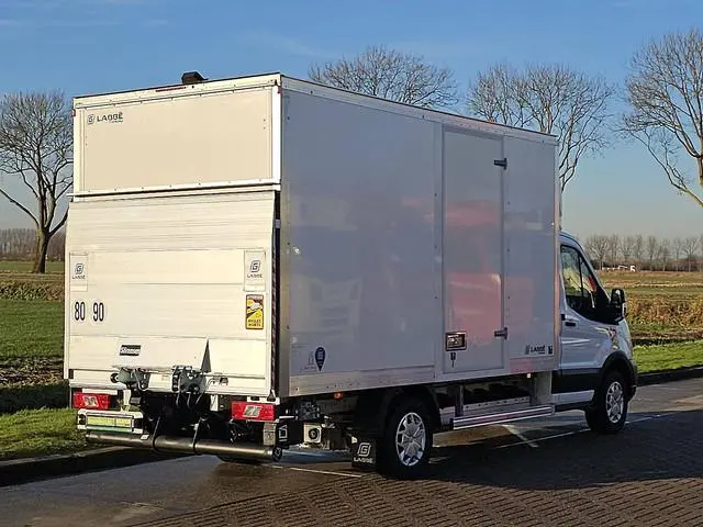 FORD E-TRANSIT bakwagen laadklep!