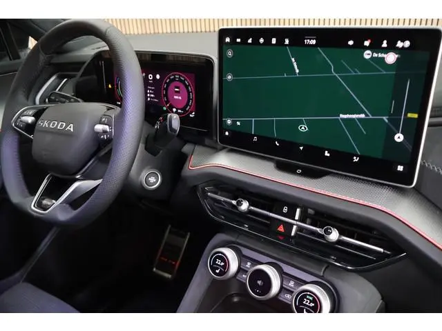 Skoda Kodiaq 1.5 TSI 204pk PHEV Sportline Business Trekhaak Camera Keyless Memory Virtual Cockpit Na...