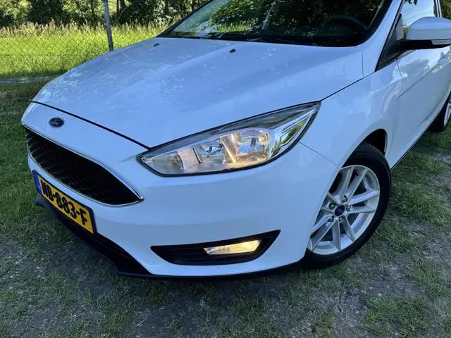 Ford Focus Wagon 1.0 EB 100PK Lease Edition | NW. GELEVERD | DEALER ONDERHOUDEN | CARPLAY | NAVI | C...