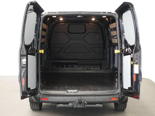 Ford Transit Custom 300 2.0 TDCI L2H1 Trend Automaat Airco Navi Cruisecontrol Camera Parkeersensoren...