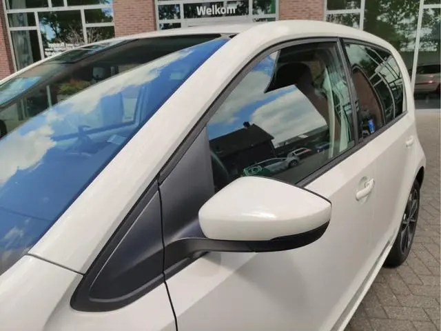 ŠKODA Citigo e-iV EV Style 16Inch LMV - Climatronic - Getinte ruiten - NL auto