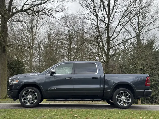 Dodge Ram 1500 5.7 V8 Crew Cab 5'7 Limited MARGE