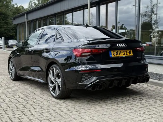 Audi A3 2.0 TFSI  Quattro S3 S-line 190PK
