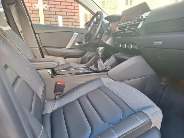 Citroën C4