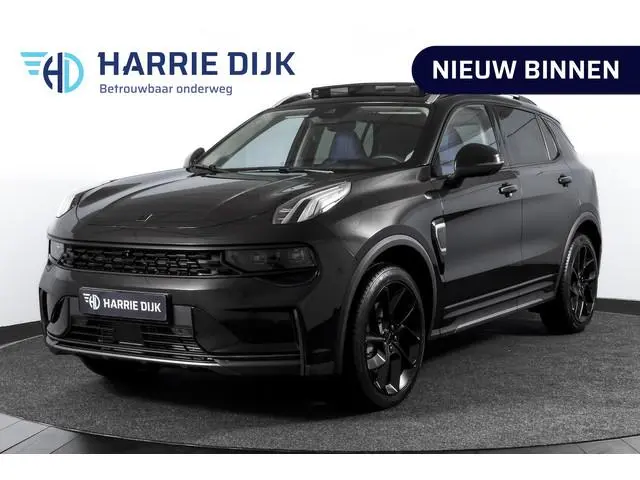 Lynk & Co 01