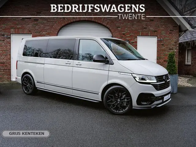Volkswagen Caravelle T6.1 2.0 TDI 204 PK DSG L2H1 A-KLEP ACC | LED | Leder | Side Assist | Privacy g...