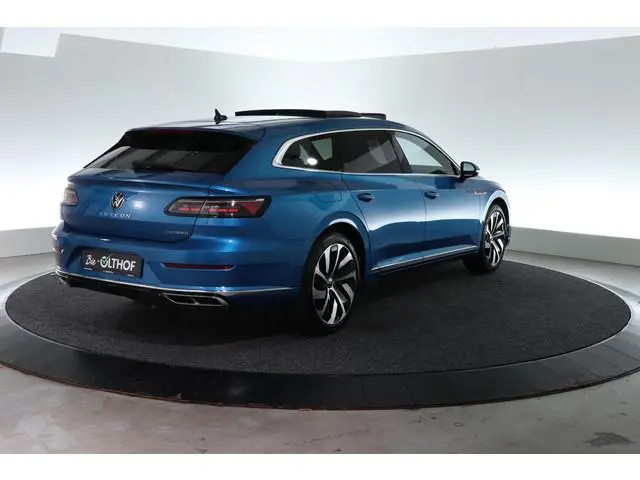 Volkswagen Arteon Shooting Brake 1.4 eHybrid R-Line | ALL-IN PRIJS | KUIPSTOELEN | TREKHAAK | SCHUIF...