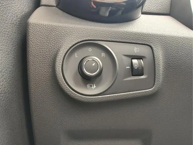 MG ZS EV