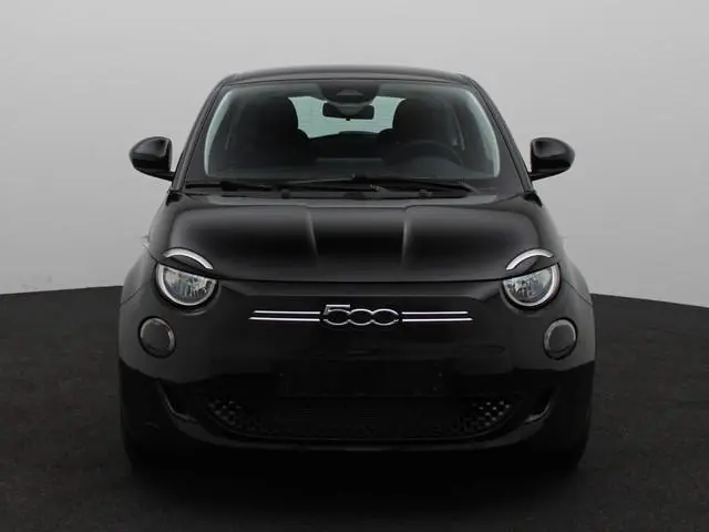 Fiat 500e 42 kWh | Apple CarPlay & Android Auto | Cruise Control | Climate Control | Keyless | LED |...