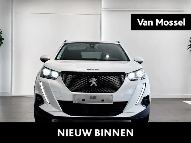 Peugeot 2008 1.2 PureTech Allure