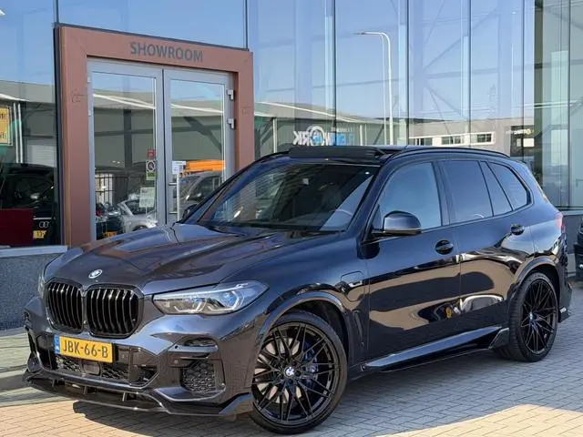 BMW X5 xDrive45e M-Sport | ACC | Pano | Laser | 360 Camera | Leder | Keyless | Apple Carplay | 22 In...