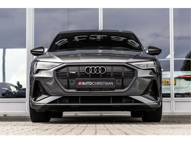 Audi e-tron Sportback 55 quattro S edition 95 kWh | Pano | Afn. Trekhaak