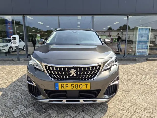Peugeot 3008 1.2 PureTech Allure AUTOMAAT